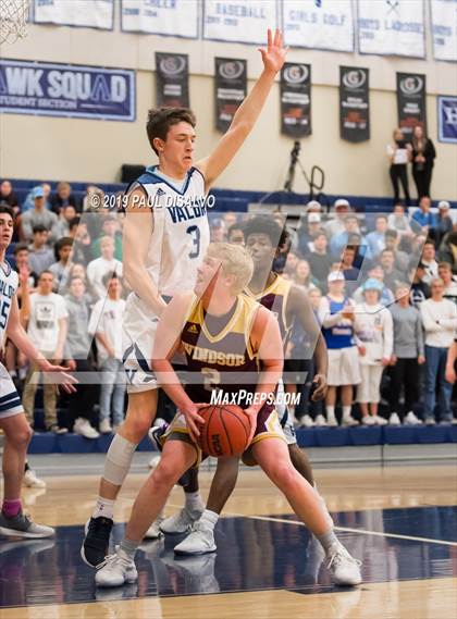 Thumbnail 2 in Valor Christian vs. Windsor (CHSAA 5A 1st Round) photogallery.