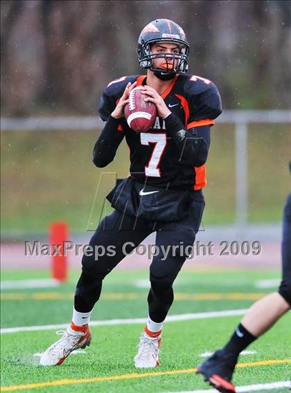 Thumbnail 3 in Montville vs. St. Joseph (CIAC Class SS Final) photogallery.