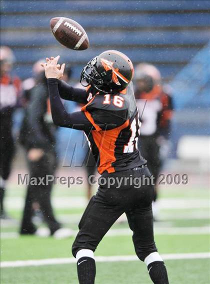 Thumbnail 1 in Montville vs. St. Joseph (CIAC Class SS Final) photogallery.