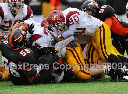 Thumbnail 3 in Montville vs. St. Joseph (CIAC Class SS Final) photogallery.