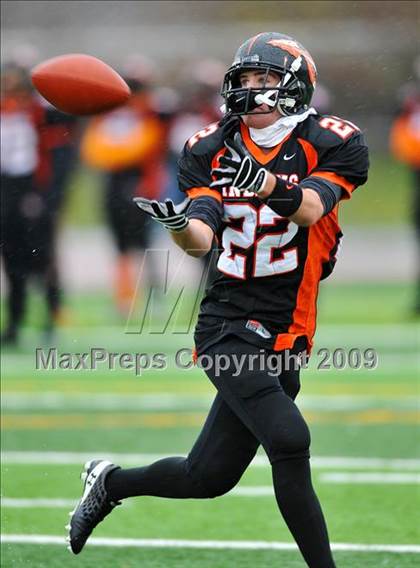 Thumbnail 3 in Montville vs. St. Joseph (CIAC Class SS Final) photogallery.