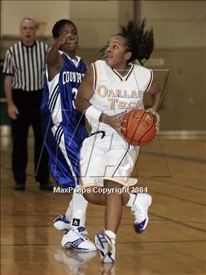 Thumbnail 2 in La Jolla Country Day vs Oakland Tech (West Coast Jamboree) photogallery.