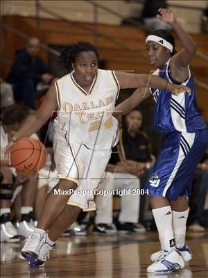 Thumbnail 1 in La Jolla Country Day vs Oakland Tech (West Coast Jamboree) photogallery.