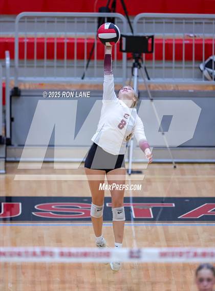 Thumbnail 1 in Edmond Memorial @ Mustang photogallery.