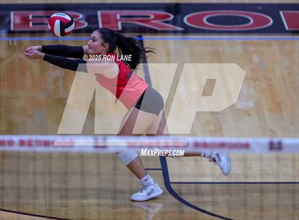 Thumbnail 2 in Edmond Memorial @ Mustang photogallery.