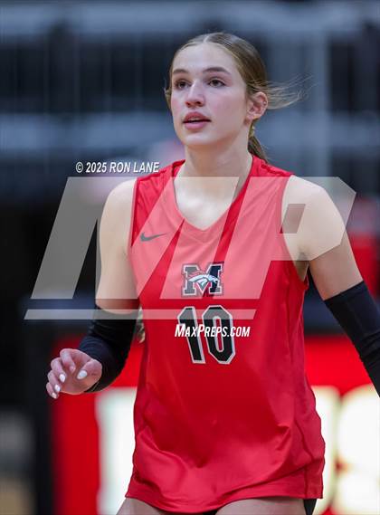 Thumbnail 3 in Edmond Memorial @ Mustang photogallery.