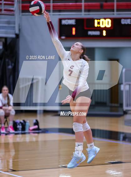 Thumbnail 1 in Edmond Memorial @ Mustang photogallery.