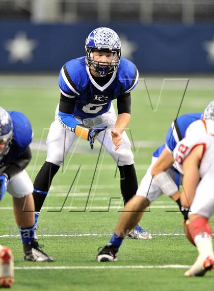 Thumbnail 1 in Falls City vs. Wellington (UIL 1A Division 2 Final)  photogallery.
