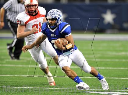 Thumbnail 3 in Falls City vs. Wellington (UIL 1A Division 2 Final)  photogallery.