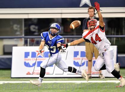 Thumbnail 2 in Falls City vs. Wellington (UIL 1A Division 2 Final)  photogallery.