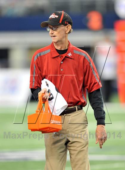 Thumbnail 1 in Falls City vs. Wellington (UIL 1A Division 2 Final)  photogallery.