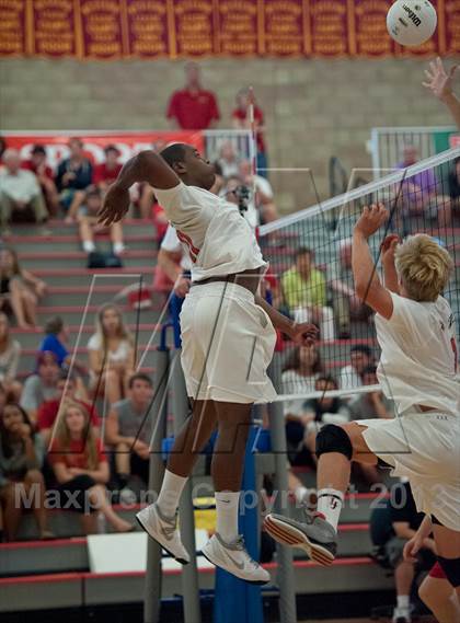 Thumbnail 2 in La Jolla vs. Cathedral Catholic (CIF SDS D3 Final) photogallery.