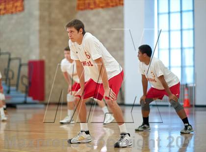 Thumbnail 2 in La Jolla vs. Cathedral Catholic (CIF SDS D3 Final) photogallery.