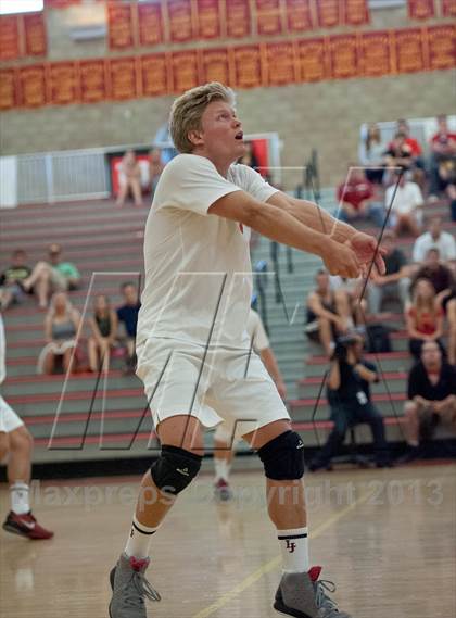 Thumbnail 2 in La Jolla vs. Cathedral Catholic (CIF SDS D3 Final) photogallery.