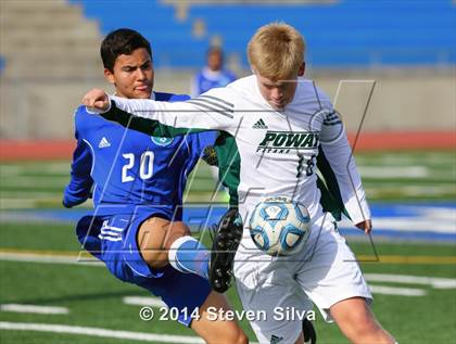 Thumbnail 1 in Eastlake vs. Poway (23rd Annual San Diego Holiday Classic) photogallery.