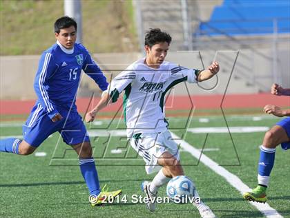 Thumbnail 1 in Eastlake vs. Poway (23rd Annual San Diego Holiday Classic) photogallery.