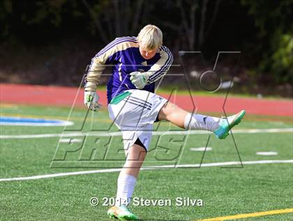 Thumbnail 1 in Eastlake vs. Poway (23rd Annual San Diego Holiday Classic) photogallery.