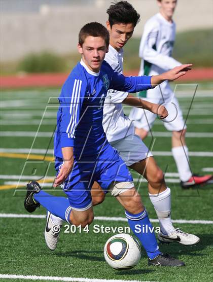 Thumbnail 2 in Eastlake vs. Poway (23rd Annual San Diego Holiday Classic) photogallery.