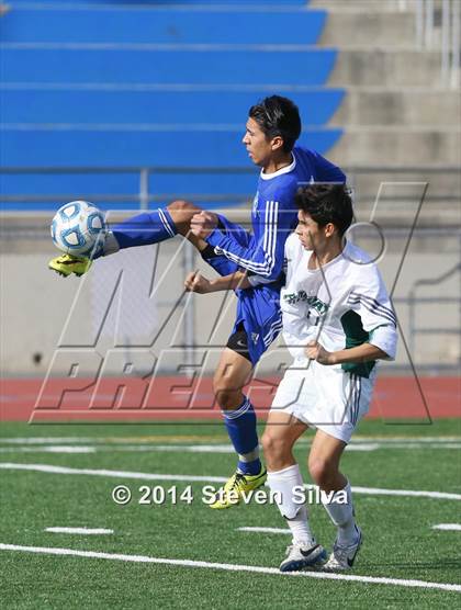 Thumbnail 1 in Eastlake vs. Poway (23rd Annual San Diego Holiday Classic) photogallery.