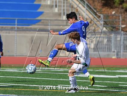 Thumbnail 3 in Eastlake vs. Poway (23rd Annual San Diego Holiday Classic) photogallery.