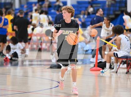 Thumbnail 3 in Davis vs. 'Iolani (Section 7) photogallery.