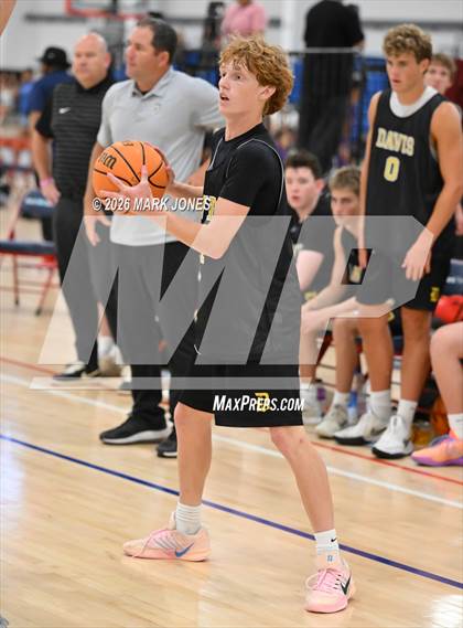 Thumbnail 1 in Davis vs. 'Iolani (Section 7) photogallery.