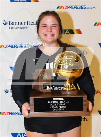 Thumbnail 3 in Northwest Christian vs. Valley Christian (AIA 3A Final - Awards) photogallery.