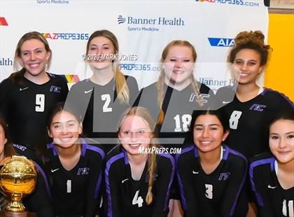 Thumbnail 1 in Northwest Christian vs. Valley Christian (AIA 3A Final - Awards) photogallery.