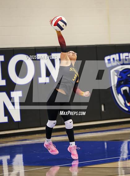 Thumbnail 3 in Banning Lewis Academy vs. Eagle Ridge Academy (CHSAA 3A Region 2 Regionals) photogallery.