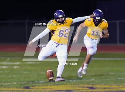Thumbnail 3 in Sunrise Mountain vs. Catalina Foothills  (AIA 4A Playoff) photogallery.