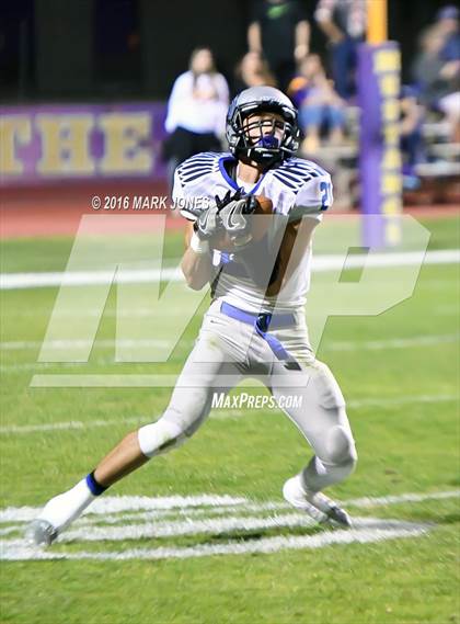 Thumbnail 1 in Sunrise Mountain vs. Catalina Foothills  (AIA 4A Playoff) photogallery.