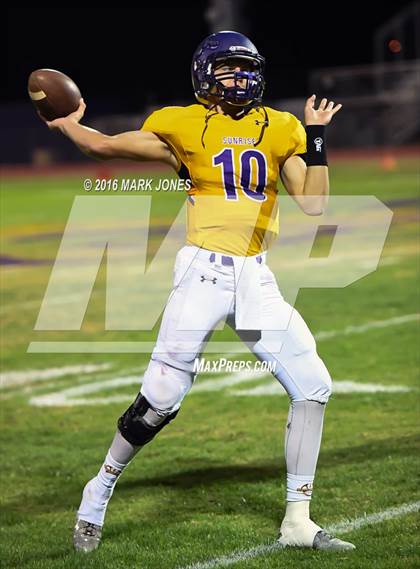 Thumbnail 1 in Sunrise Mountain vs. Catalina Foothills  (AIA 4A Playoff) photogallery.