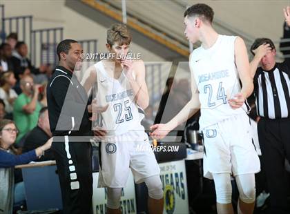 Thumbnail 2 in Porter-Gaud vs Oceanside Collegiate Academy (Rotary Roundball Classic) photogallery.