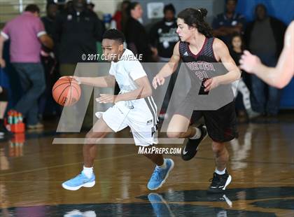 Thumbnail 2 in Porter-Gaud vs Oceanside Collegiate Academy (Rotary Roundball Classic) photogallery.