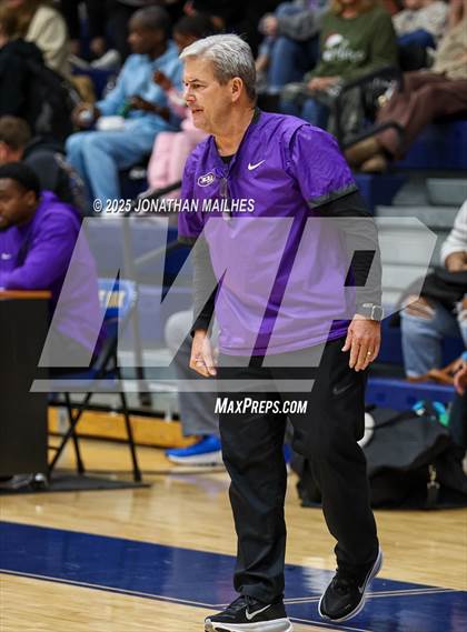 Thumbnail 3 in Denham Springs vs Holden (Livingston Parish Tournament) photogallery.