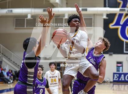Thumbnail 1 in Denham Springs vs Holden (Livingston Parish Tournament) photogallery.