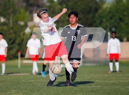 Thumbnail 1 in Fullerton @ Sunny Hills photogallery.