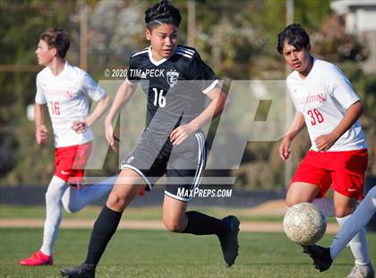 Thumbnail 1 in Fullerton @ Sunny Hills photogallery.