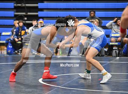 Thumbnail 3 in Lincoln East vs Klein photogallery.