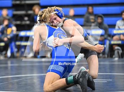 Thumbnail 1 in Lincoln East vs Klein photogallery.