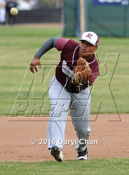 Thumbnail 2 in Rosemead @ Gabrielino photogallery.