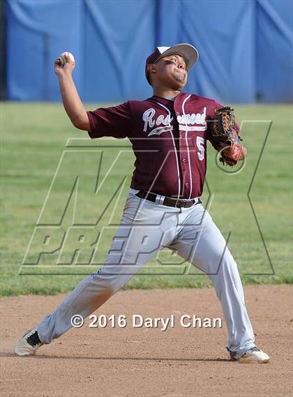 Thumbnail 3 in Rosemead @ Gabrielino photogallery.