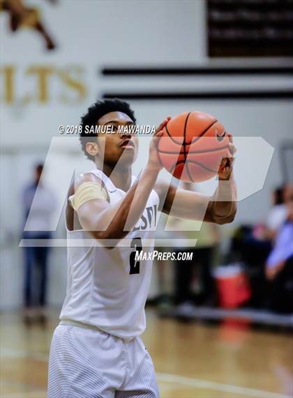 Thumbnail 3 in Crespi vs St. Francis photogallery.