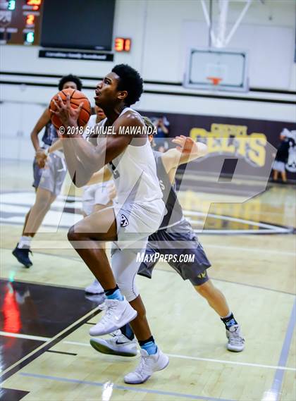Thumbnail 3 in Crespi vs St. Francis photogallery.