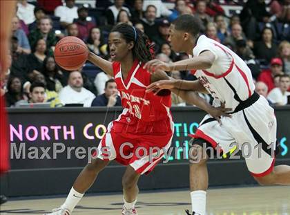 Thumbnail 1 in St. Mary's vs. Salesian (CIF NCS D4 Final) photogallery.