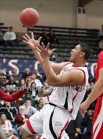 Thumbnail 1 in St. Mary's vs. Salesian (CIF NCS D4 Final) photogallery.