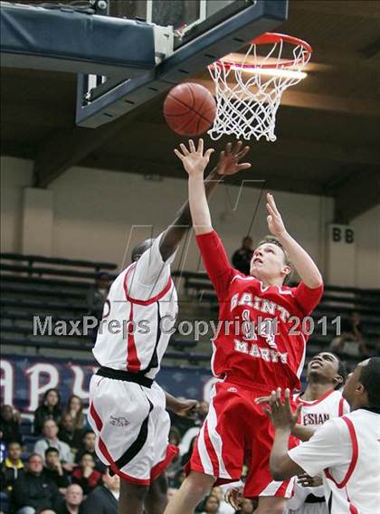 Thumbnail 3 in St. Mary's vs. Salesian (CIF NCS D4 Final) photogallery.