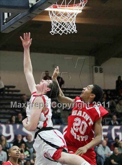 Thumbnail 3 in St. Mary's vs. Salesian (CIF NCS D4 Final) photogallery.