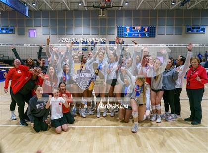 Thumbnail 2 in Rocklin vs Mater Dei (CIF State Open Division Final) photogallery.