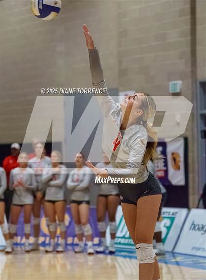 Thumbnail 2 in Rocklin vs Mater Dei (CIF State Open Division Final) photogallery.